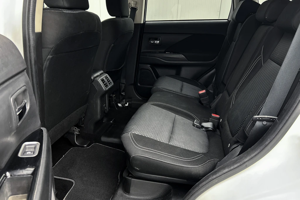 Mitsubishi Outlander – foto 24