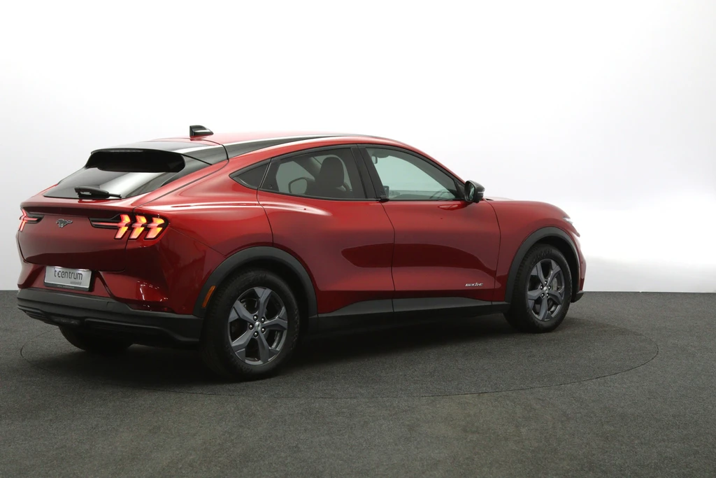 Ford Mustang Mach-E – foto 5