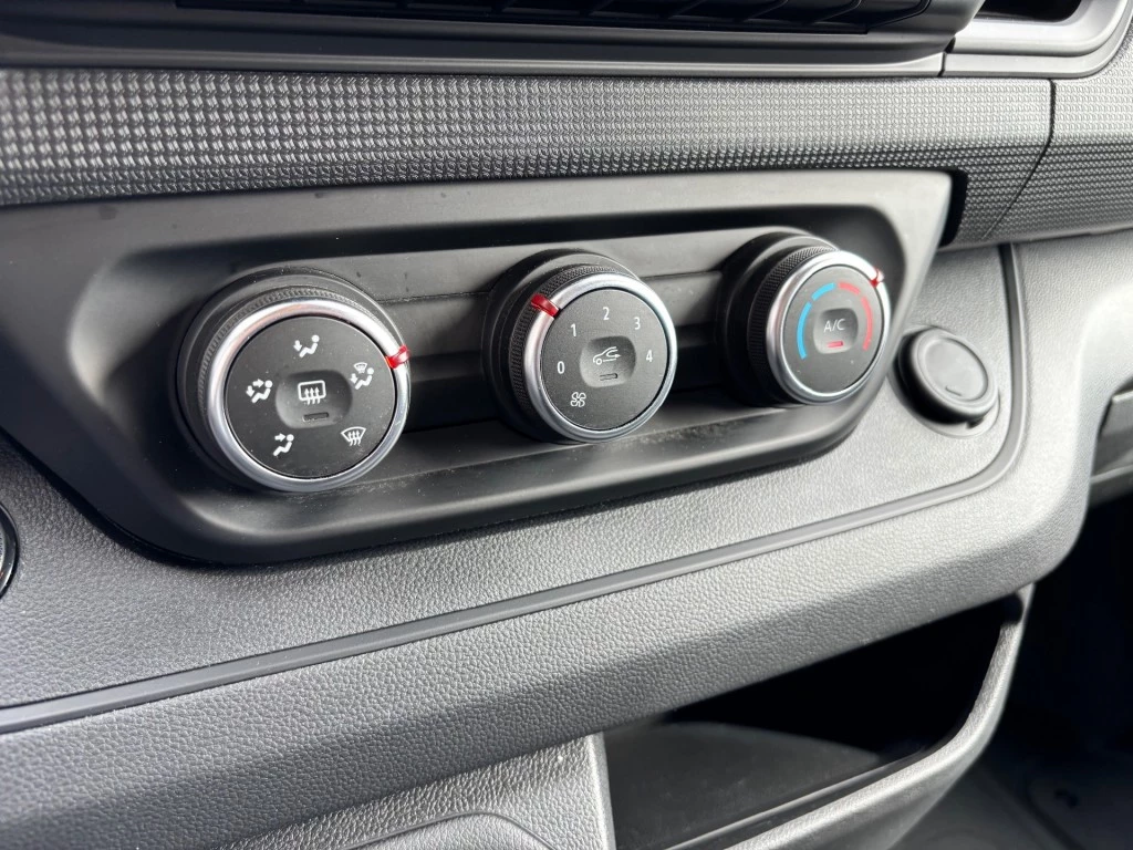 Renault Trafic – foto 26