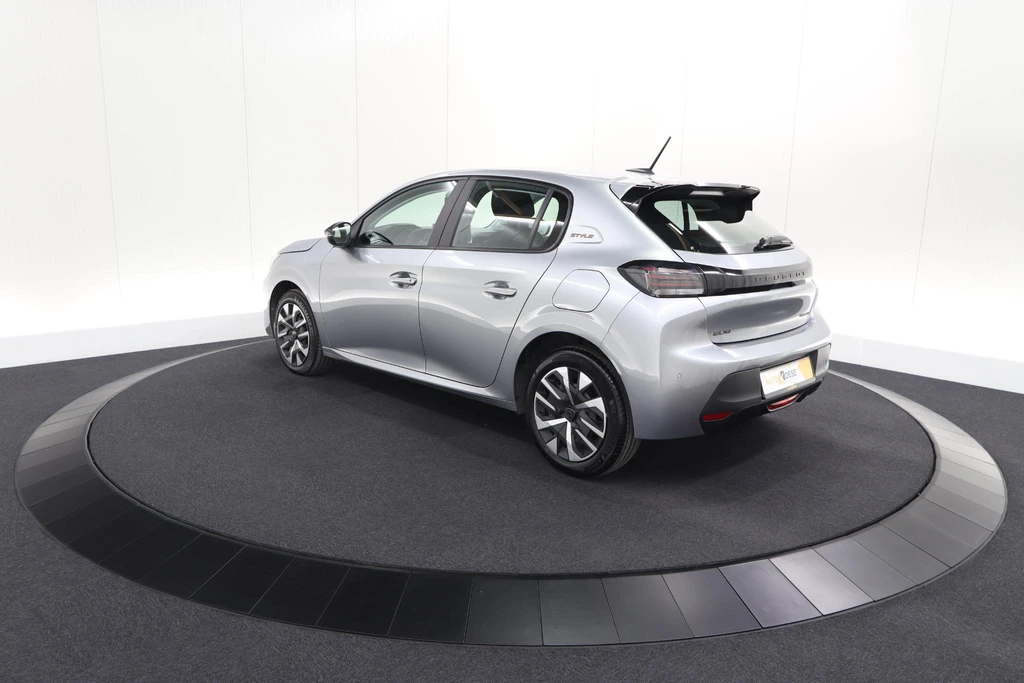 Peugeot 208 – foto 7