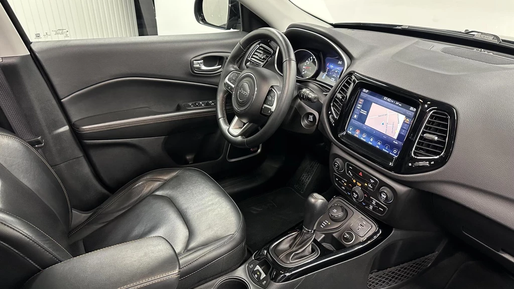 Jeep Compass – foto 12