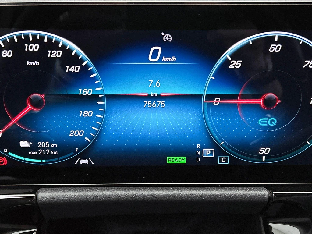 Mercedes-Benz EQA – foto 22