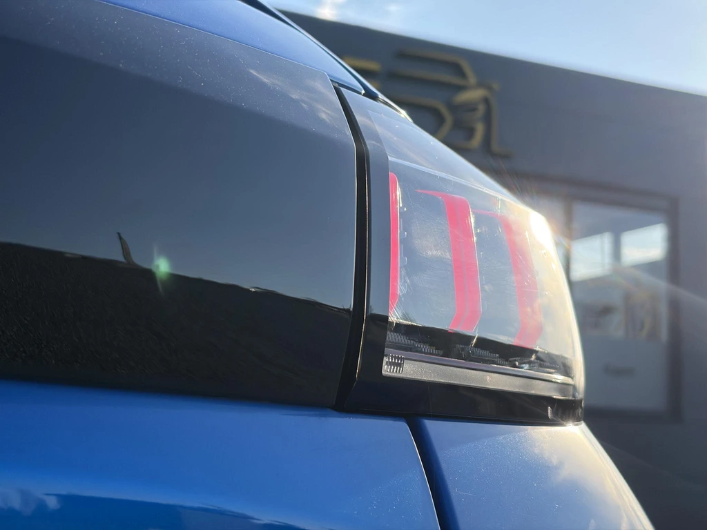 Peugeot 208 – foto 46
