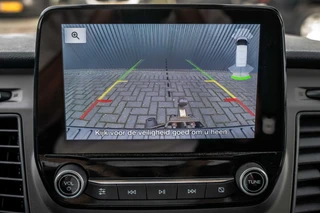 Ford Transit Custom – thumbnail 21