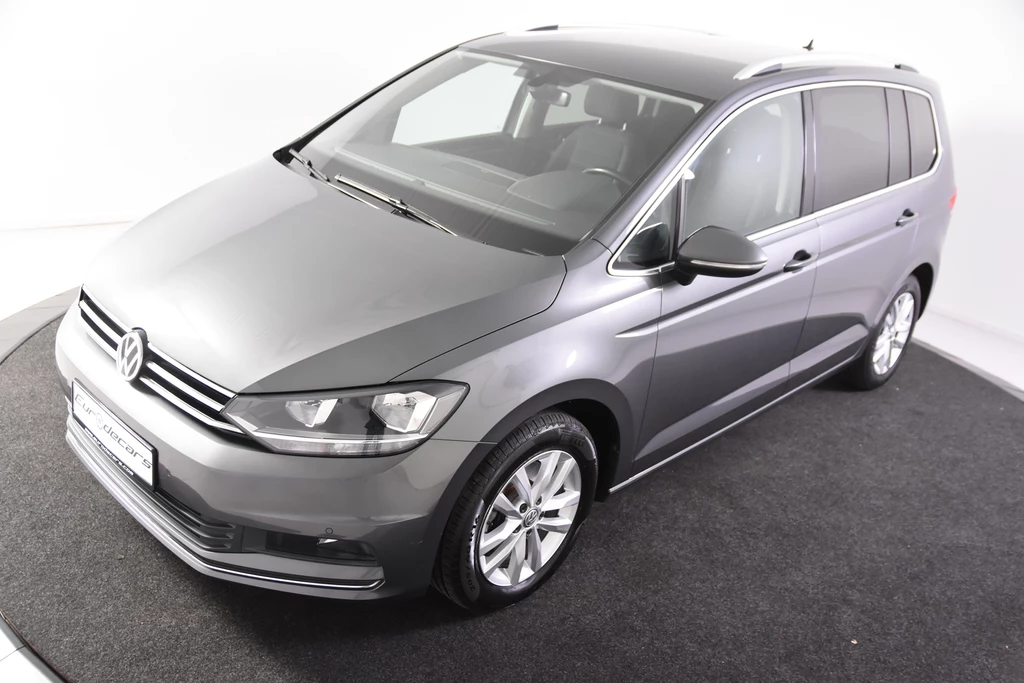 Volkswagen Touran – foto 2