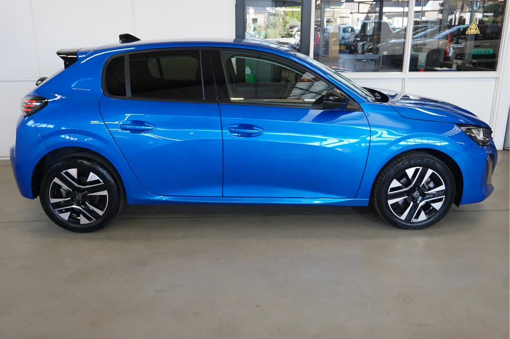 Peugeot 208 – foto 12