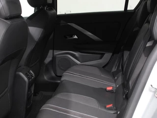 Opel Astra – thumbnail 12