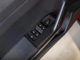 SEAT Arona – thumbnail 18
