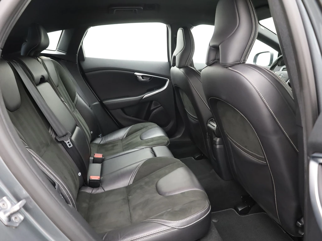 Volvo V40 – foto 37