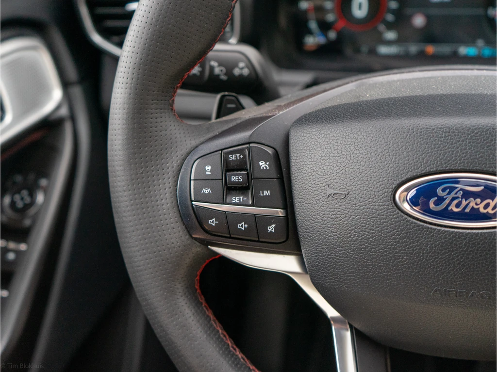 Ford Explorer – foto 14
