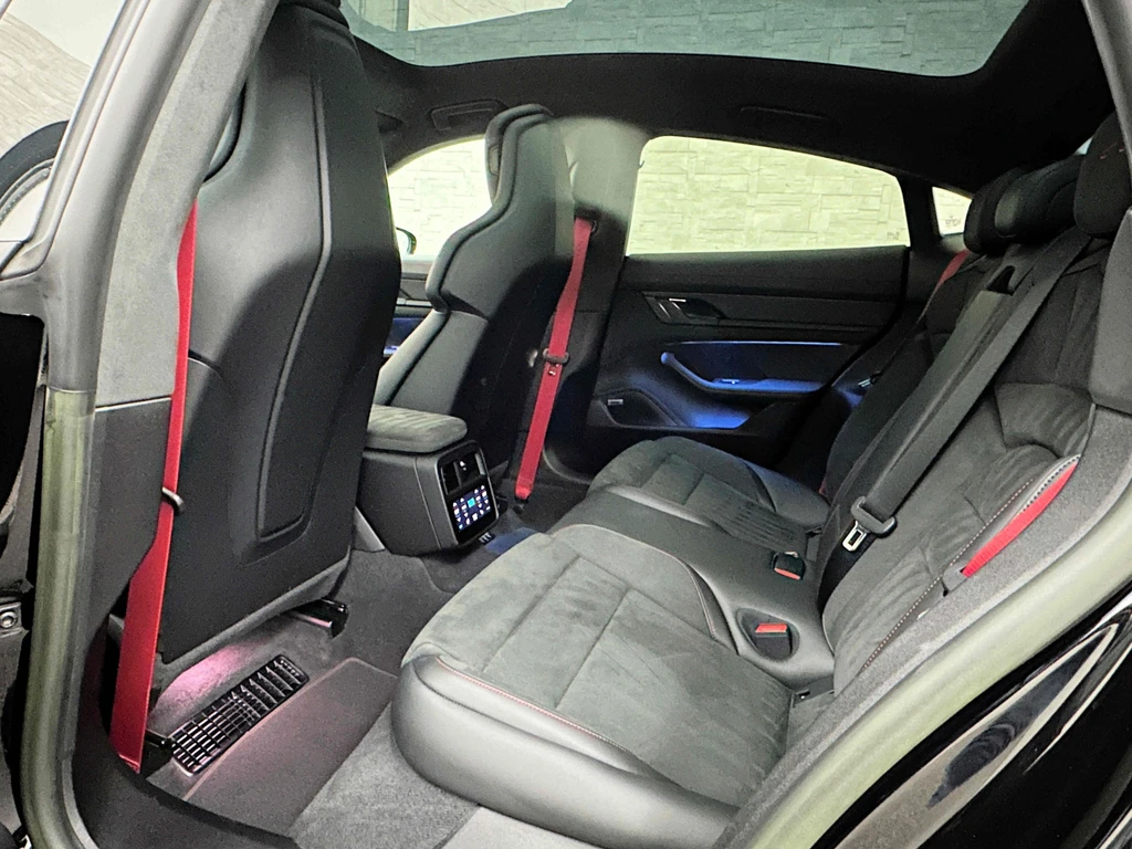 Porsche Taycan – foto 36