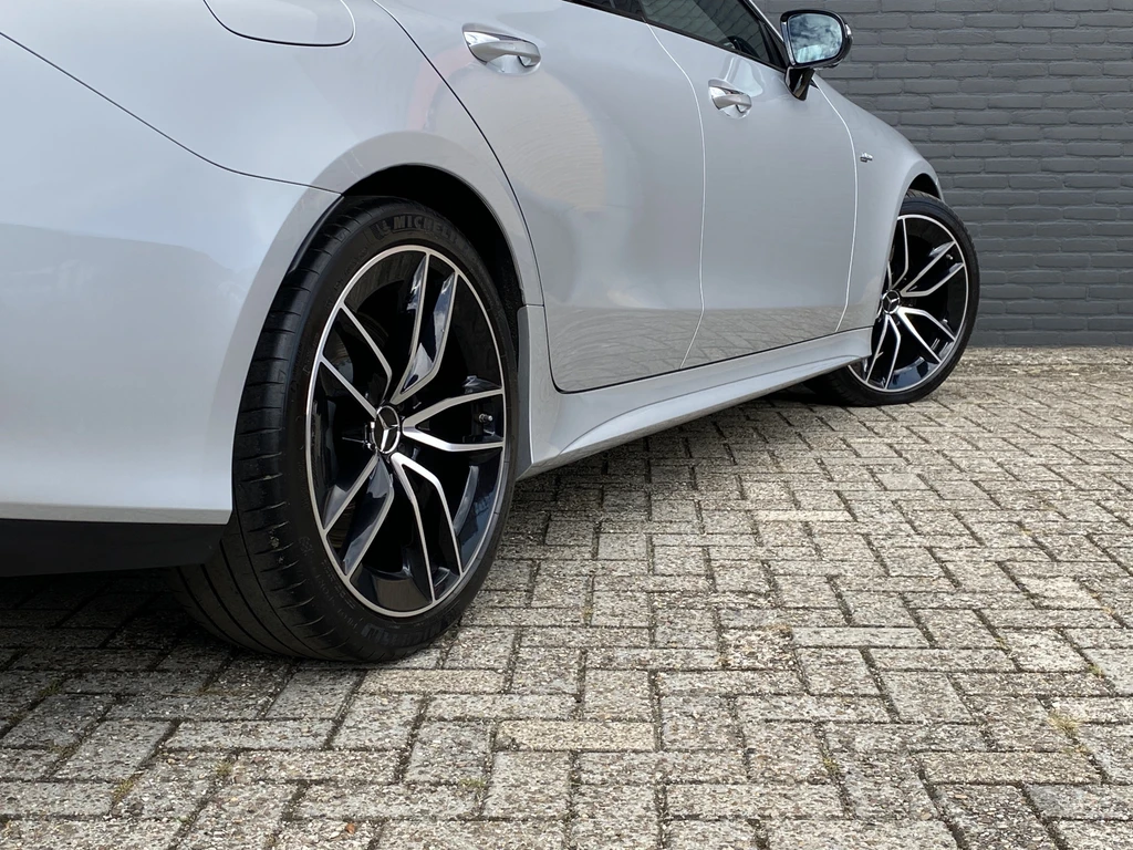 Mercedes-Benz CLS – foto 11