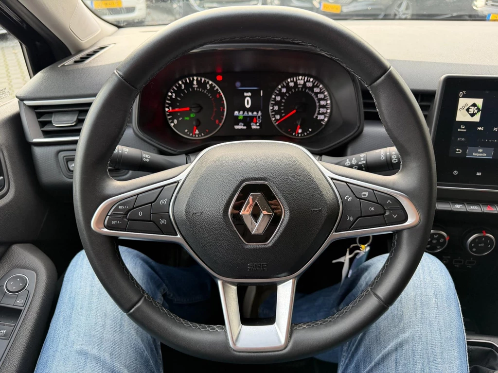 Renault Clio – foto 12