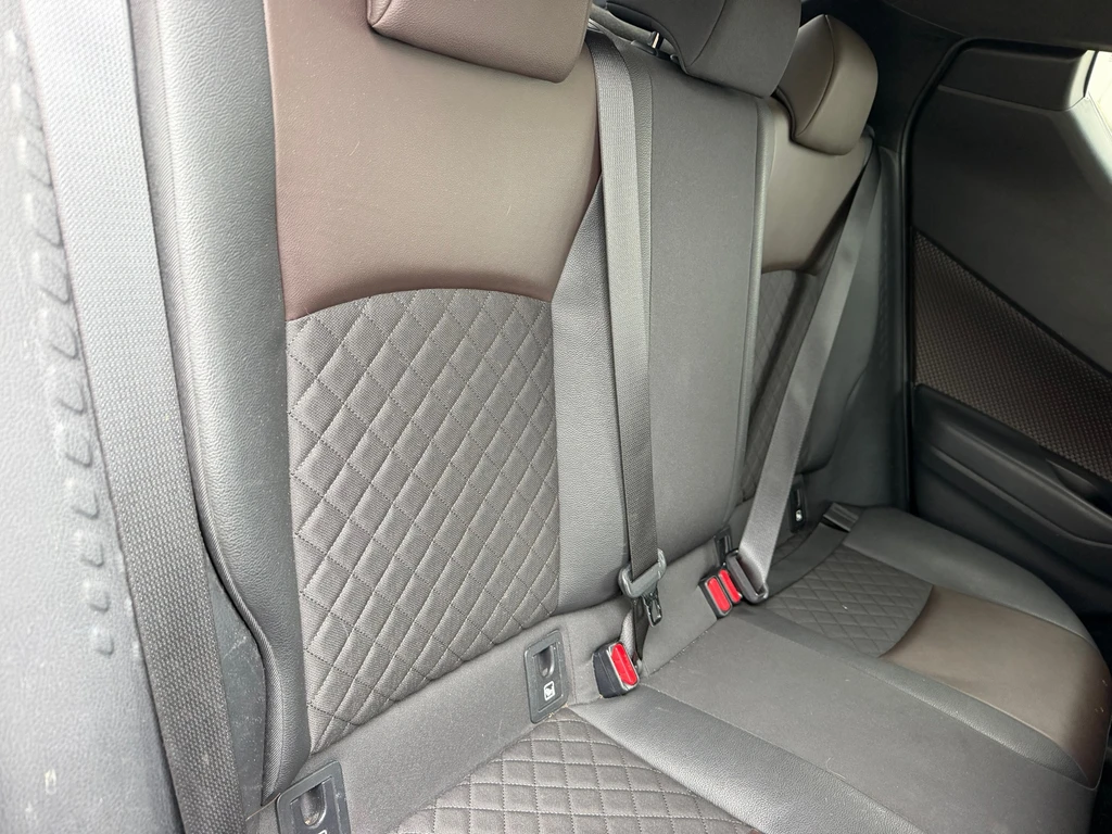 Toyota C-HR – foto 19