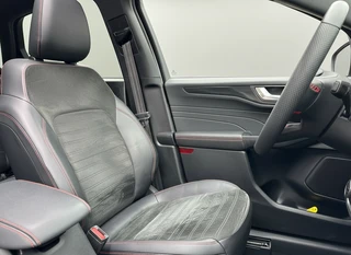 Ford Kuga – thumbnail 29