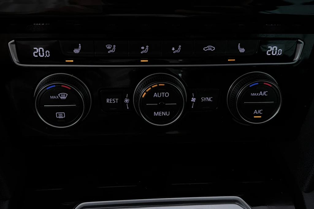 Volkswagen Passat – foto 17