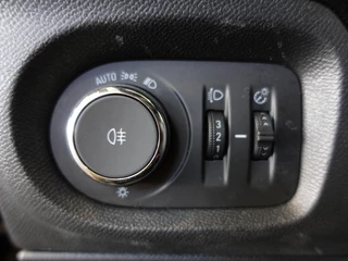 Opel Corsa – thumbnail 18
