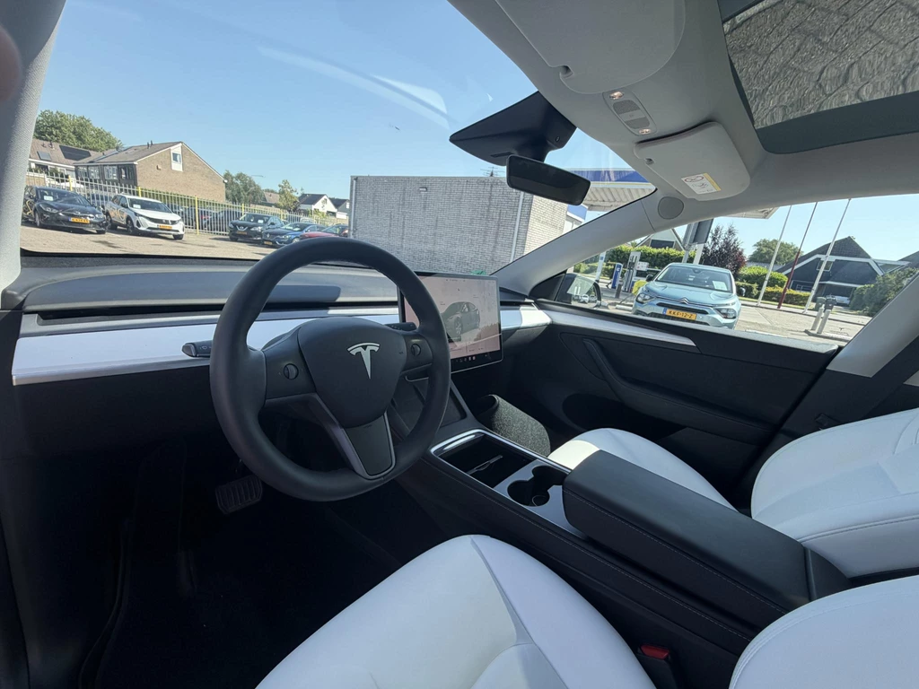 Tesla Model Y – foto 4