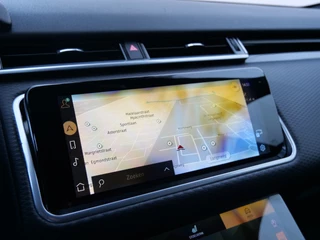 Land Rover Range Rover Velar – thumbnail 11