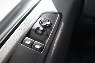 Opel Vivaro – thumbnail 24