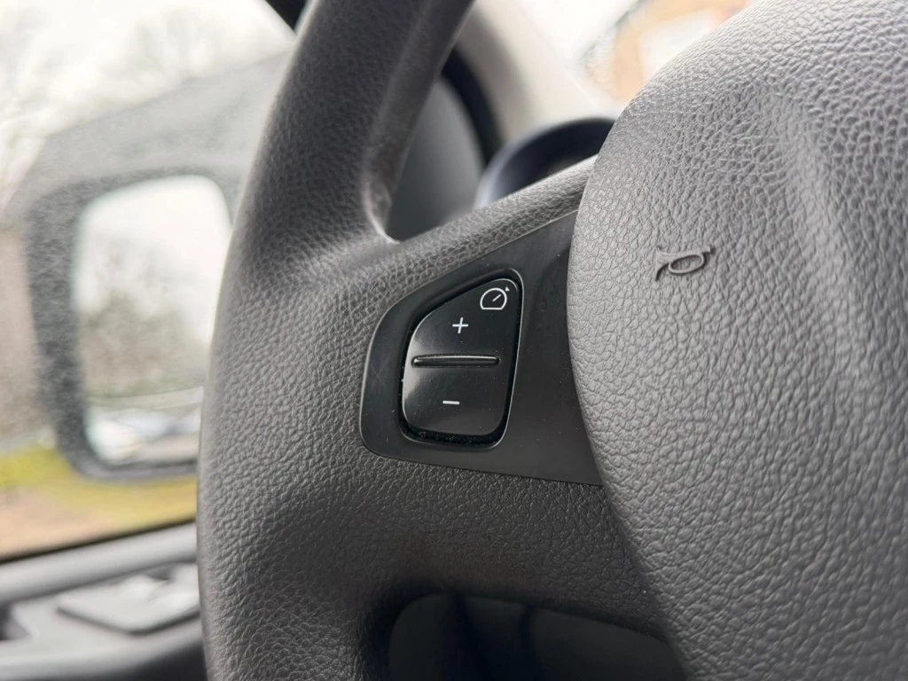 Opel Vivaro – foto 10