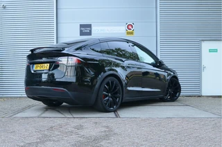 Tesla Model X – thumbnail 4