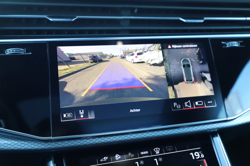 Audi Q8 – foto 23