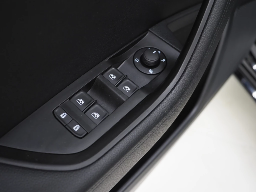 Škoda Superb – foto 17