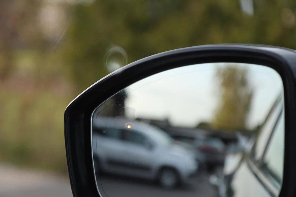 Jaguar E-PACE – foto 42