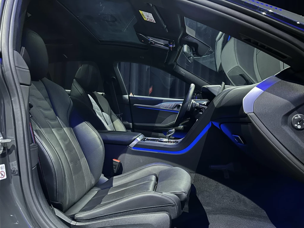 BMW 8 Serie – foto 36