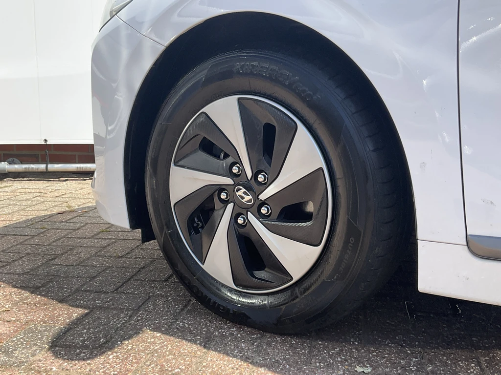 Hyundai IONIQ – foto 21