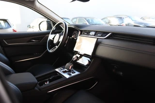 Jaguar F-PACE – thumbnail 14