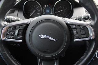 Jaguar E-PACE – thumbnail 31