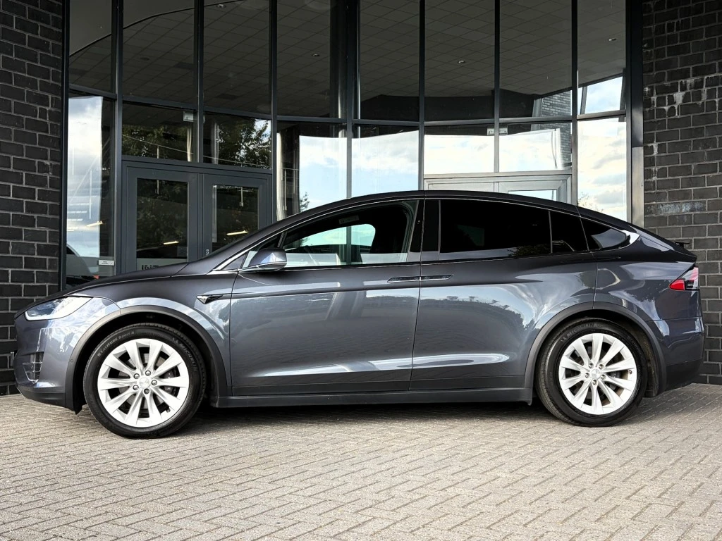 Tesla Model X – foto 3
