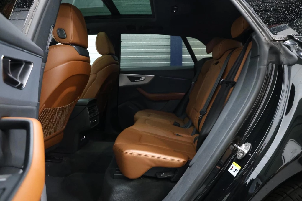 Audi Q8 – foto 11