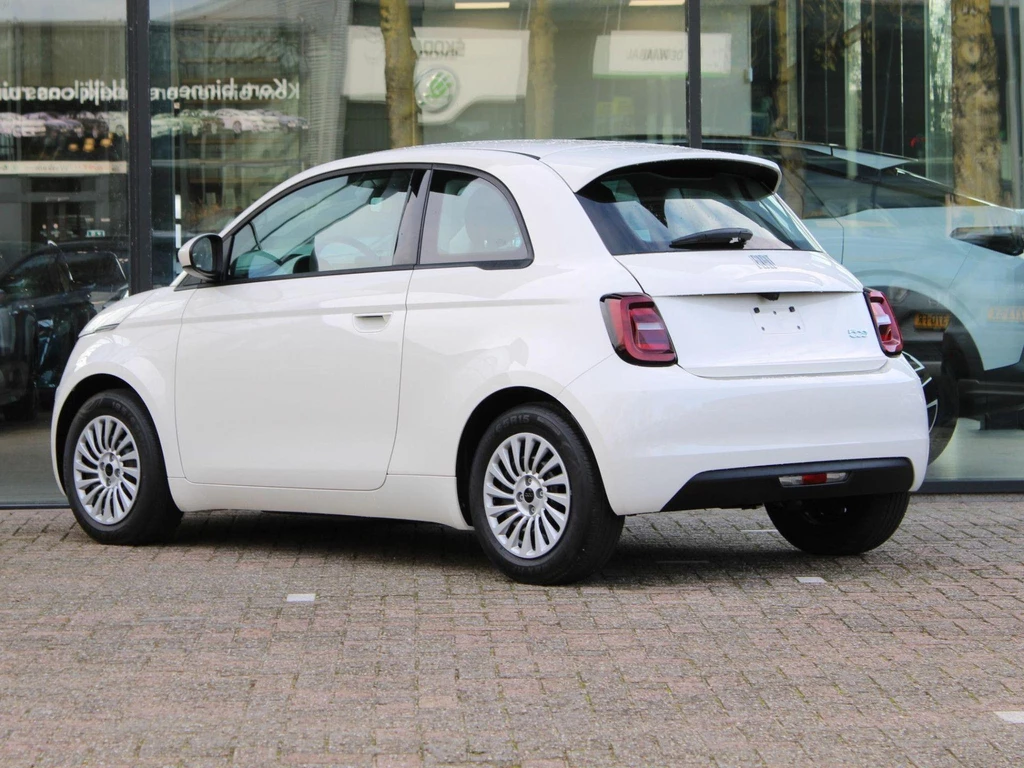 Fiat 500e – foto 2