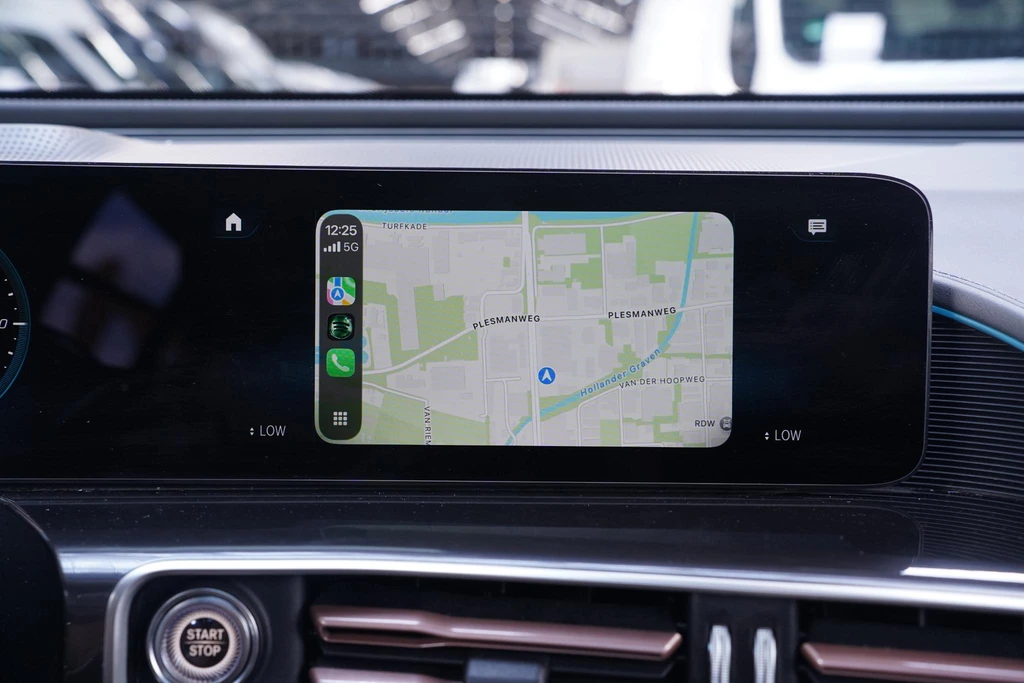 Mercedes-Benz EQC – foto 38