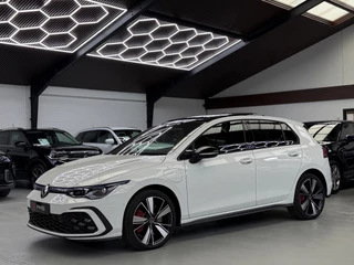 Volkswagen Golf – thumbnail 2
