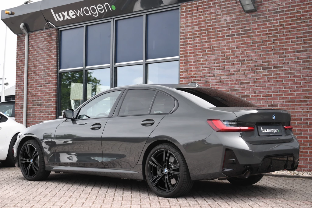 BMW 3 Serie – foto 7