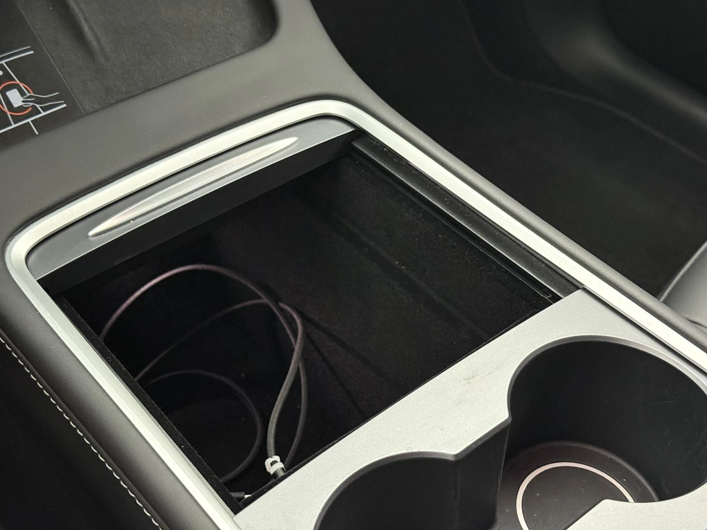 Tesla Model Y – foto 30