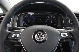 Volkswagen e-Golf – thumbnail 6