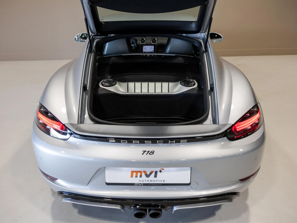 Porsche 718 – foto 15