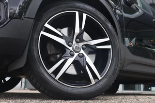 Volvo XC40 – thumbnail 7