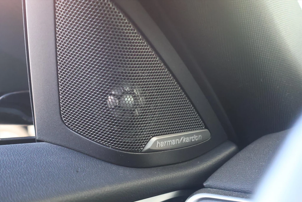BMW i4 – foto 16