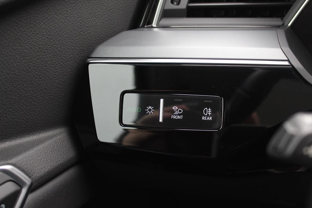 Audi e-tron – foto 32