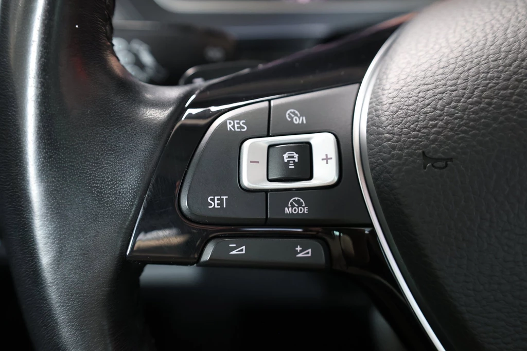 Volkswagen Tiguan – foto 14