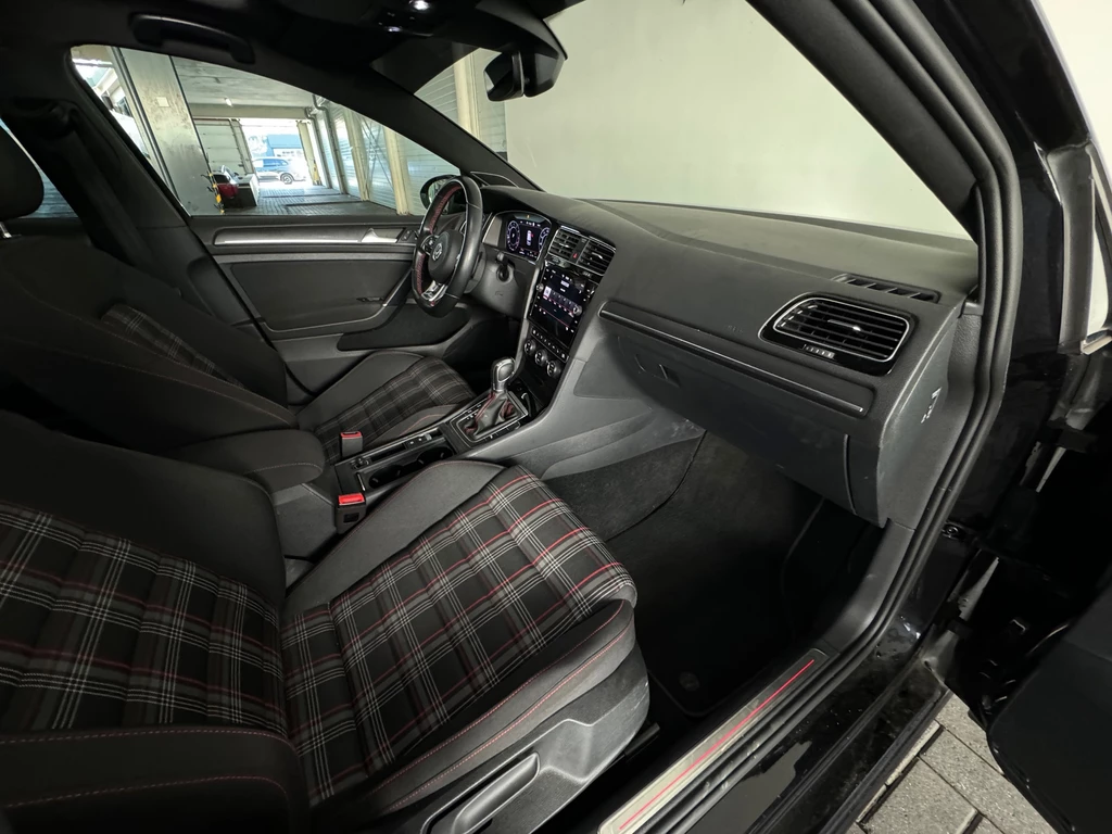 Volkswagen Golf – foto 35
