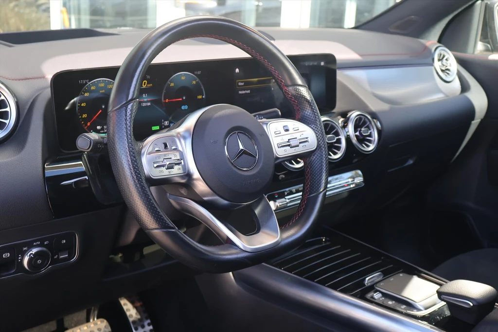 Mercedes-Benz EQA – foto 20