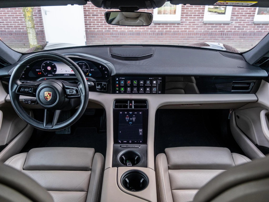 Porsche Taycan – foto 23