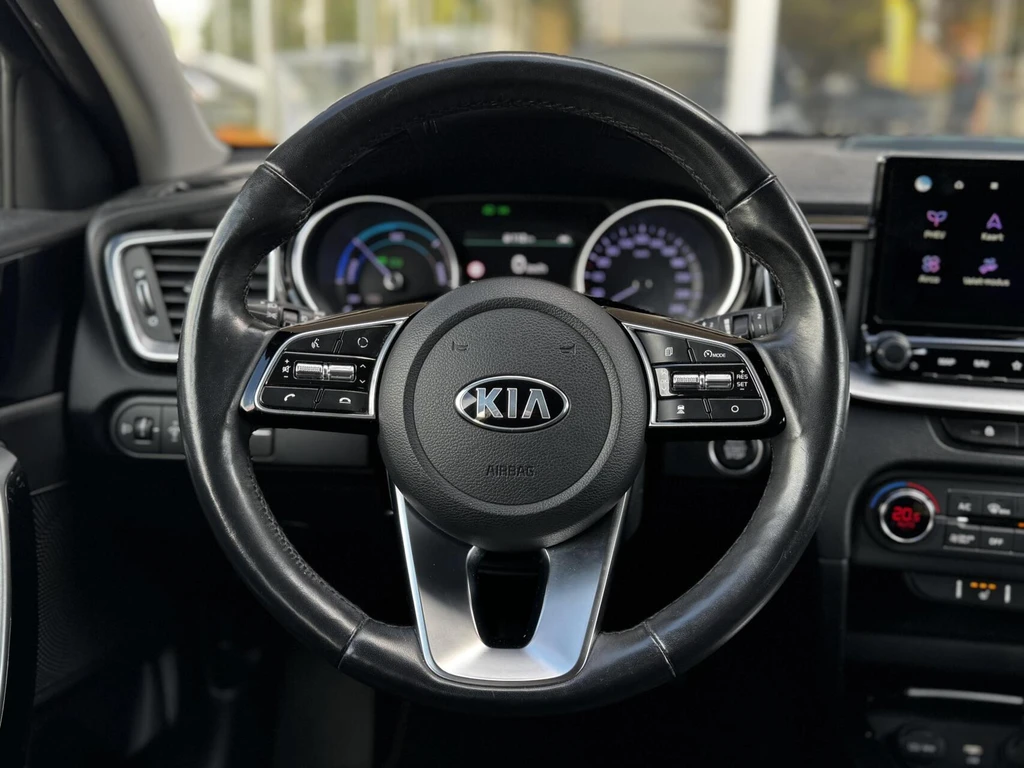 Kia XCeed – foto 11